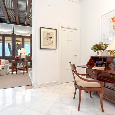 Genteel Home Paseo Maritimo Málaga Eksteriør bilde